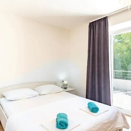 Stunning In With House Sea View Žuljana